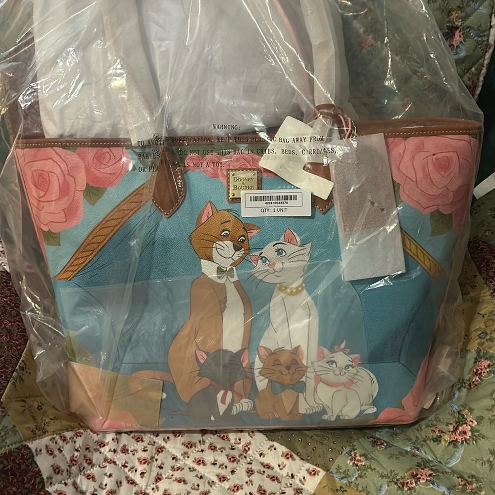 Disney’s Aristocats Dooney & Bourke Tote Bag